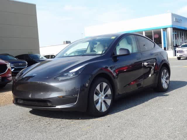 2024 Tesla Model Y Long Range