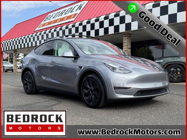 2024 Tesla Model Y Long Range