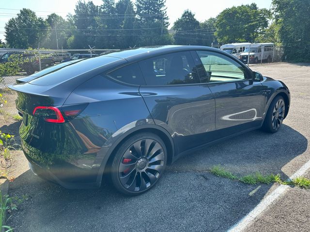2024 Tesla Model Y Performance