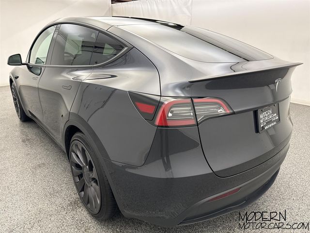 2024 Tesla Model Y Performance