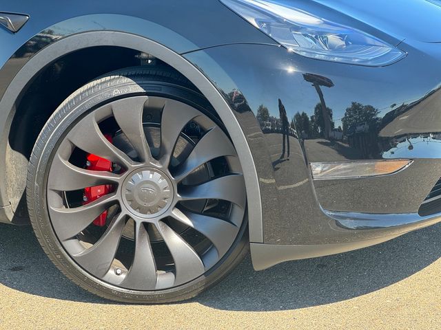 2024 Tesla Model Y Performance