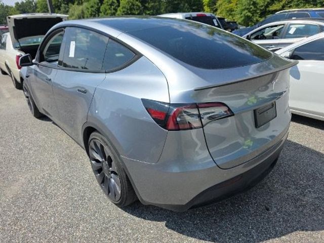 2024 Tesla Model Y Performance