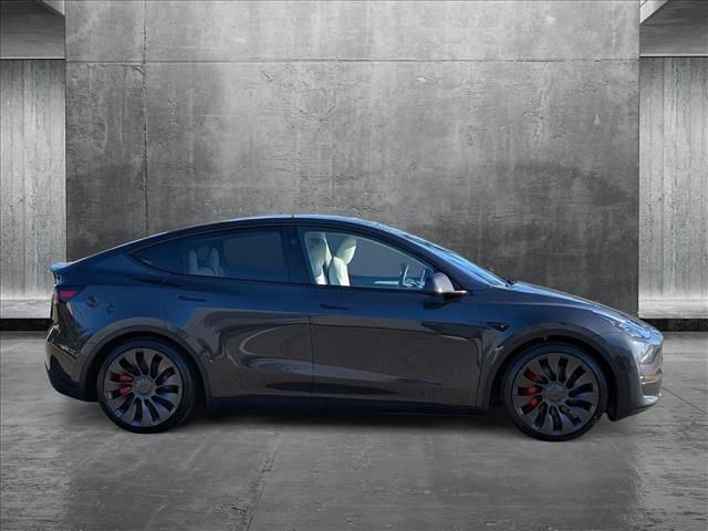 2024 Tesla Model Y Performance