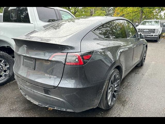 2024 Tesla Model Y Performance