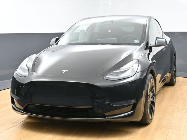 2024 Tesla Model Y Performance