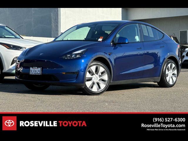 2024 Tesla Model Y Base