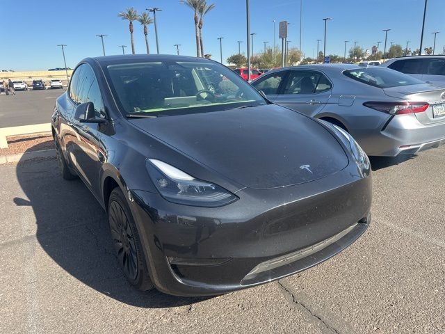 2024 Tesla Model Y Base