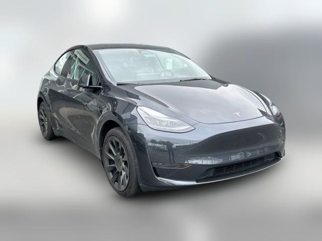 2024 Tesla Model Y Base