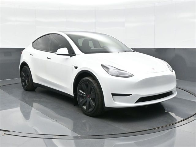 2024 Tesla Model Y Base