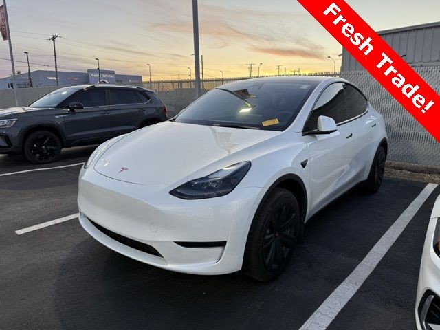 2024 Tesla Model Y Base