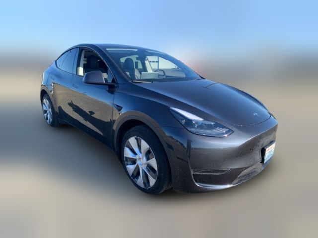 2024 Tesla Model Y Base