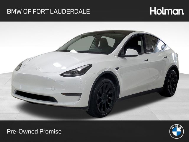 2024 Tesla Model Y Base