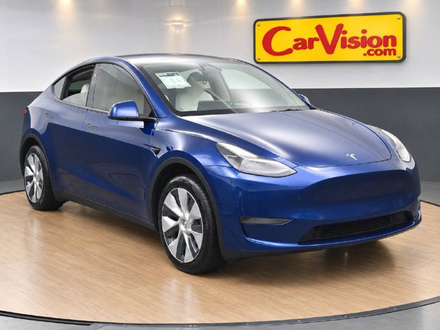 2024 Tesla Model Y Base