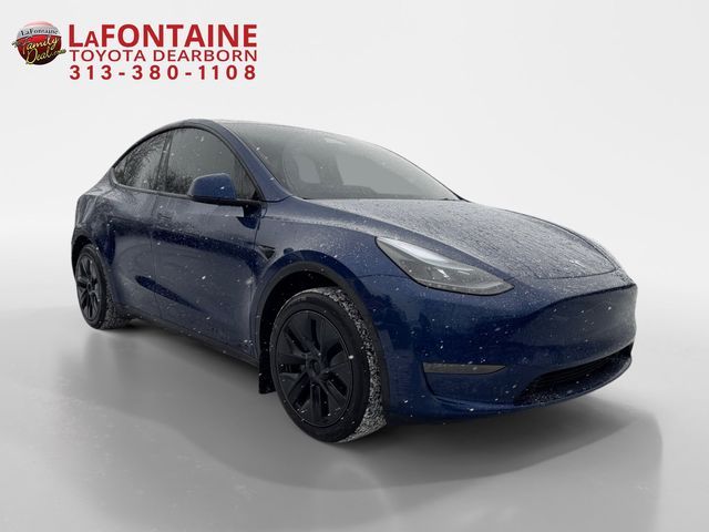 2024 Tesla Model Y Base