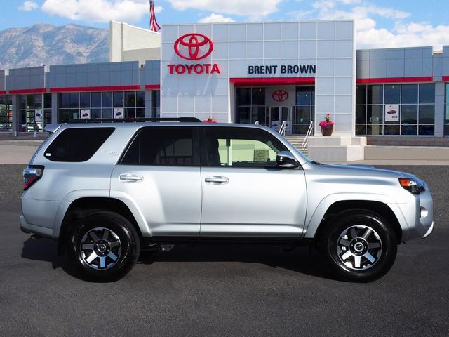 2024 Toyota 4Runner TRD Off Road