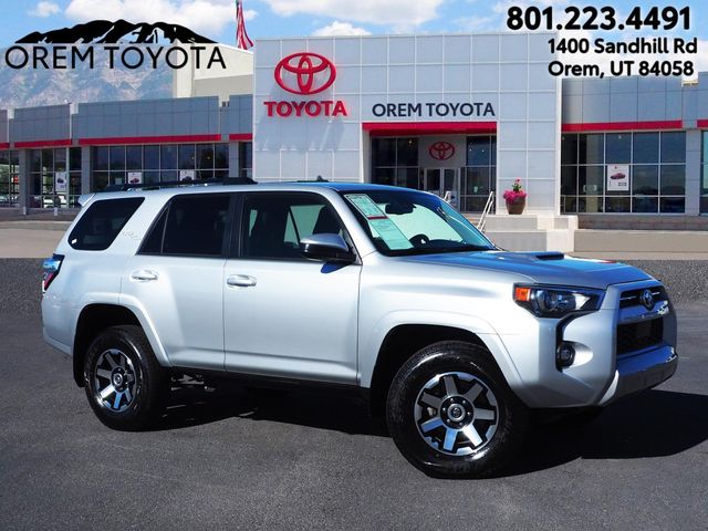 2024 Toyota 4Runner TRD Off Road