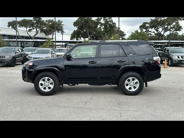 2024 Toyota 4Runner SR5