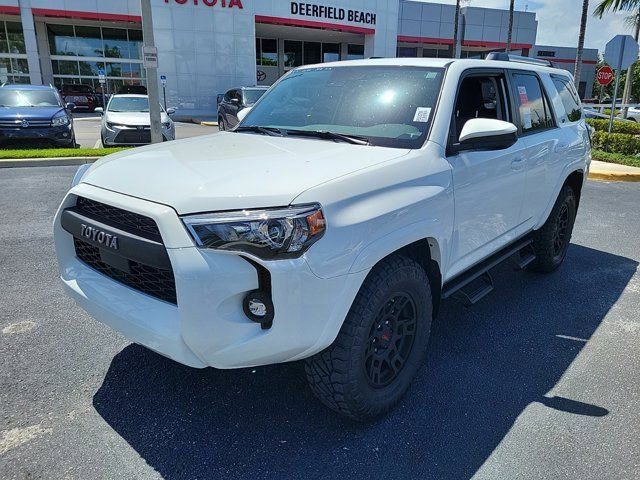 2024 Toyota 4Runner SR5