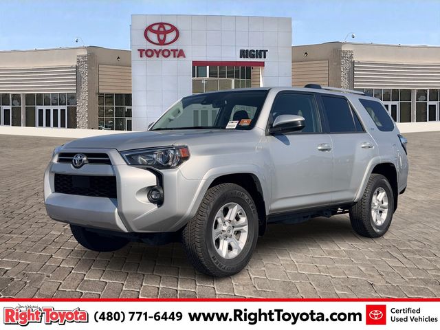 2024 Toyota 4Runner SR5