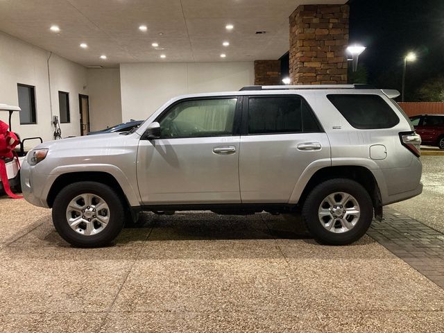 2024 Toyota 4Runner SR5