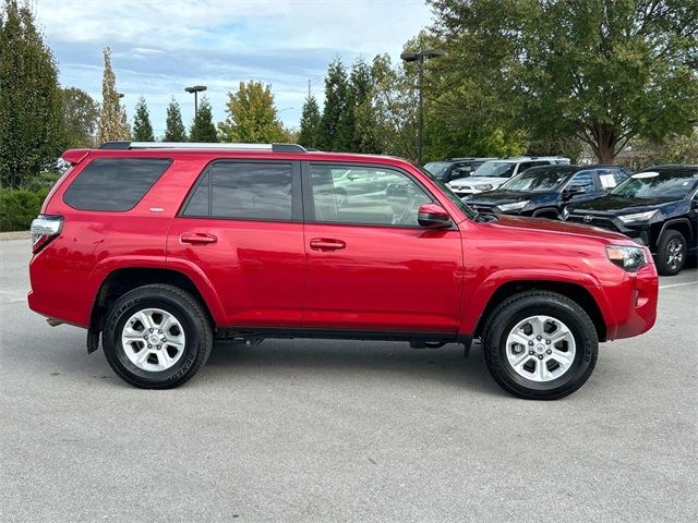 2024 Toyota 4Runner SR5