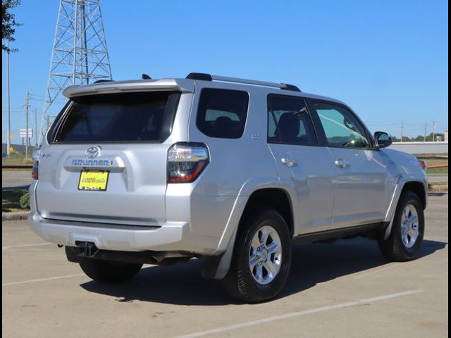 2024 Toyota 4Runner SR5