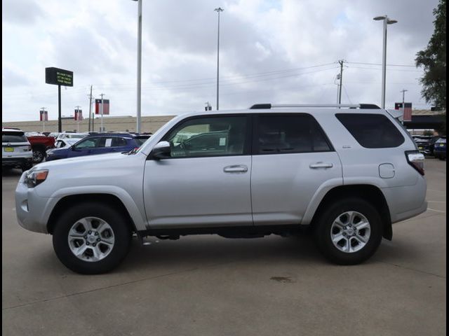 2024 Toyota 4Runner SR5