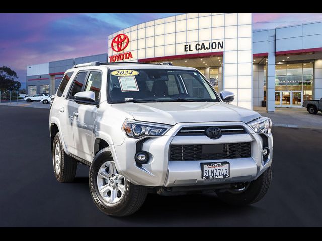 2024 Toyota 4Runner SR5