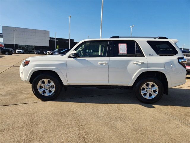 2024 Toyota 4Runner SR5