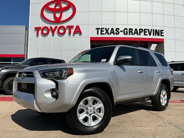 2024 Toyota 4Runner SR5