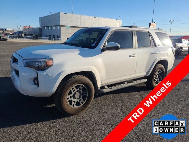 2024 Toyota 4Runner SR5