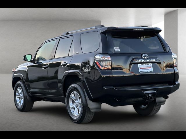 2024 Toyota 4Runner SR5