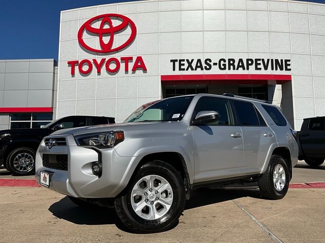 2024 Toyota 4Runner SR5