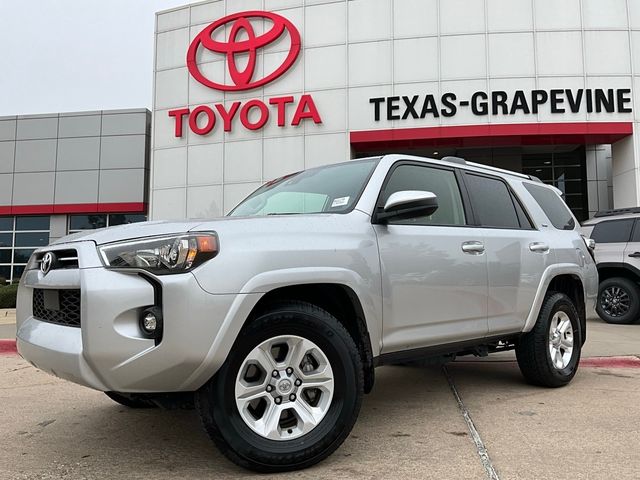 2024 Toyota 4Runner SR5