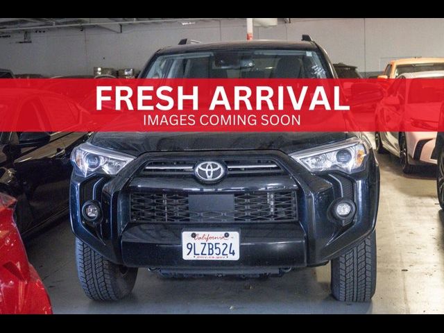 2024 Toyota 4Runner SR5