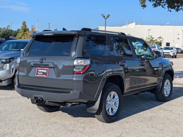 2024 Toyota 4Runner SR5