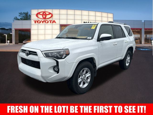 2024 Toyota 4Runner SR5