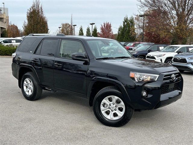 2024 Toyota 4Runner SR5