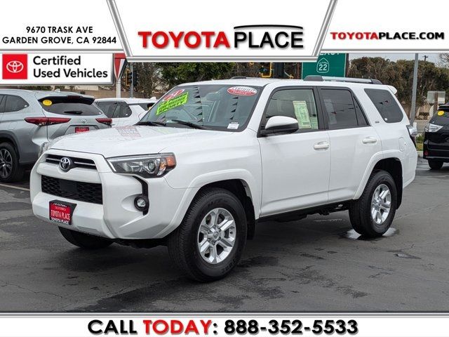 2024 Toyota 4Runner SR5