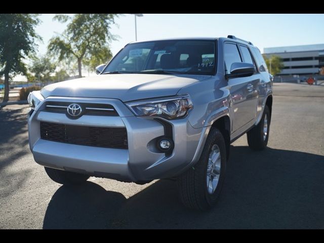 2024 Toyota 4Runner SR5