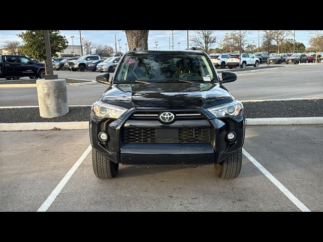 2024 Toyota 4Runner SR5