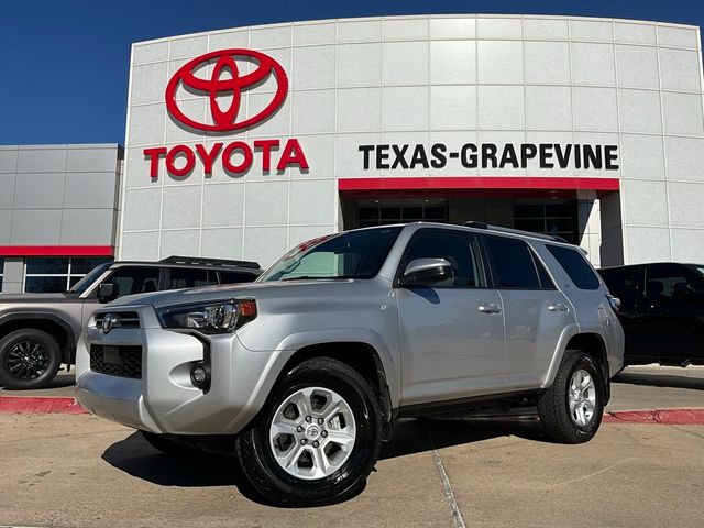 2024 Toyota 4Runner SR5