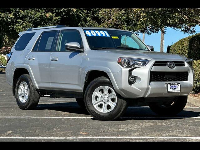 2024 Toyota 4Runner SR5