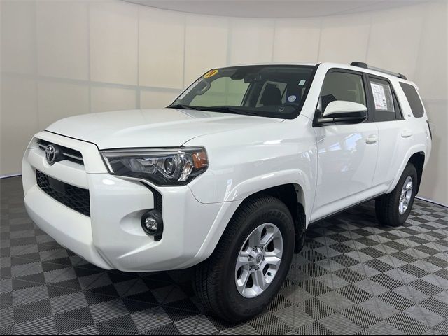 2024 Toyota 4Runner SR5