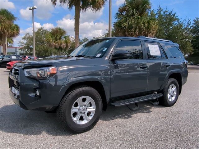 2024 Toyota 4Runner SR5