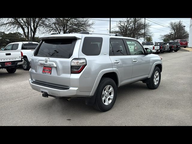 2024 Toyota 4Runner SR5