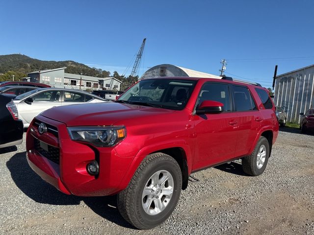 2024 Toyota 4Runner SR5