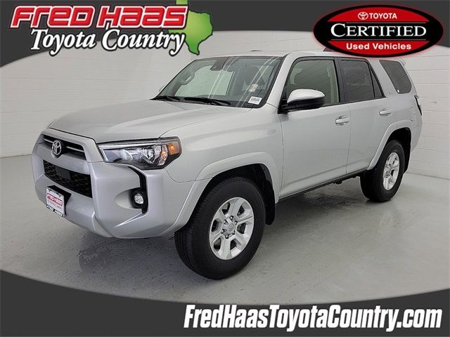 2024 Toyota 4Runner SR5