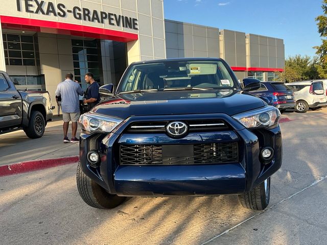 2024 Toyota 4Runner SR5