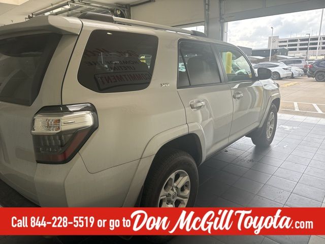 2024 Toyota 4Runner SR5